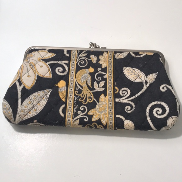 Vera Bradley Handbags - RARE PATTERN • Vera Bradley